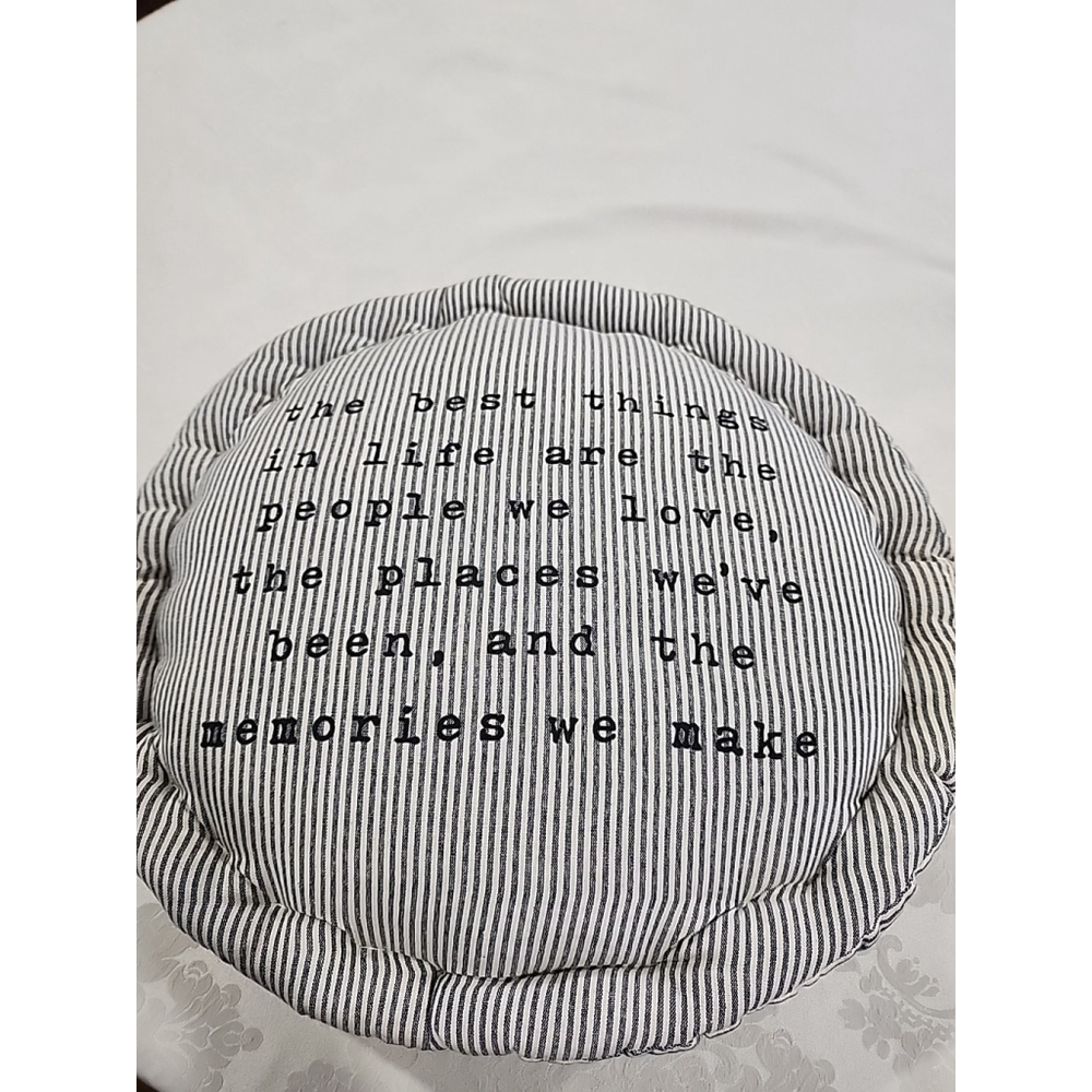 Round Pillow by Mud Pie,18" X 4.5" ,EUC